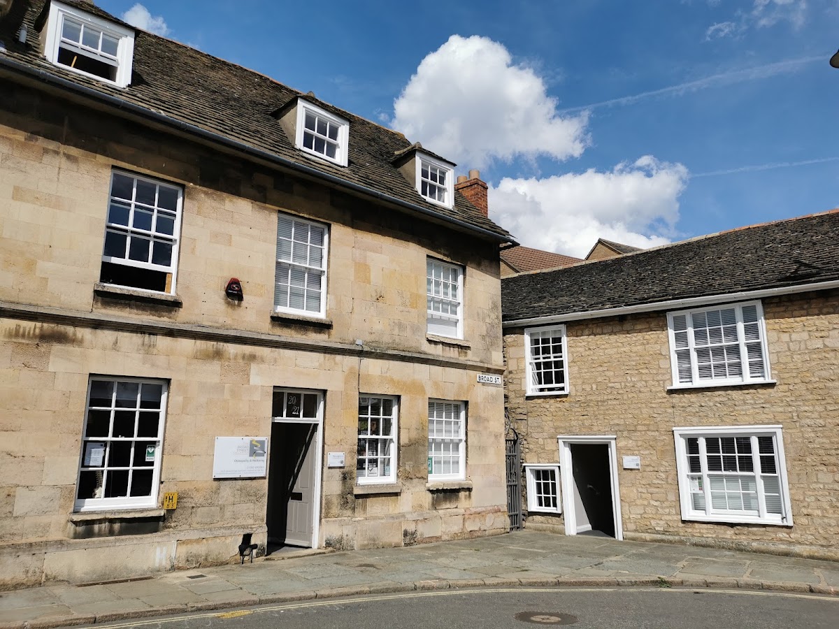 Bourn-Hall-Fertility-Clinic-Peterborough
