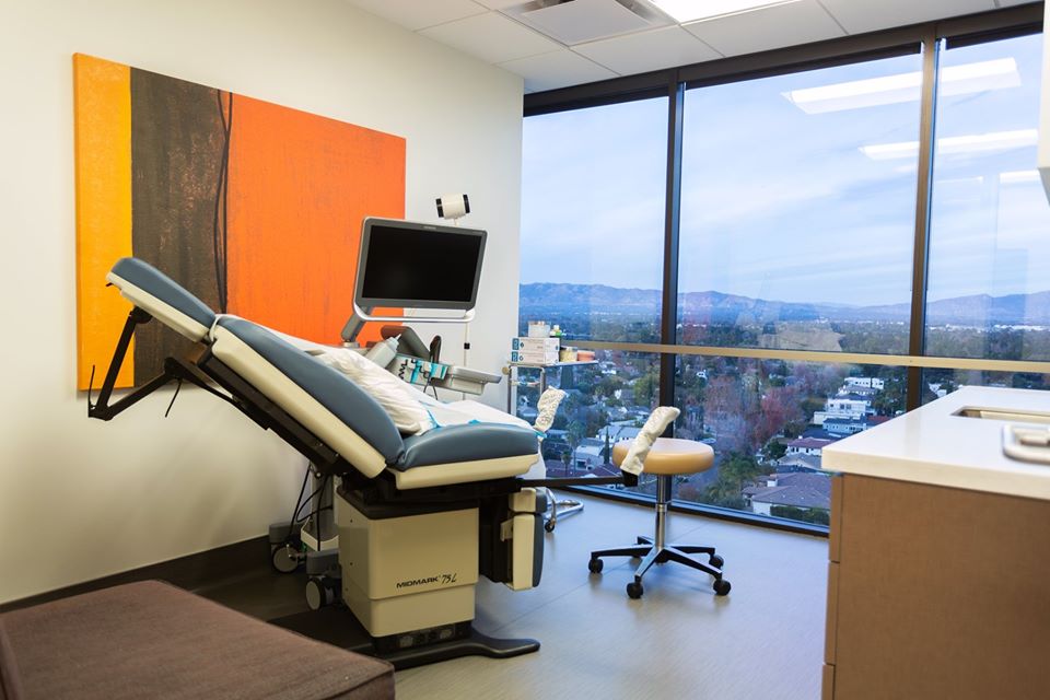 California-Center-for-Reproductive-Health-Eliran-Mor-MD-1