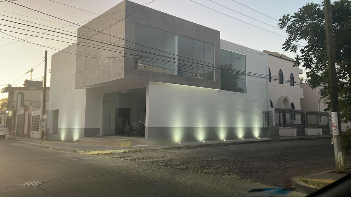 DR.-FRED-MORGAN-8211-GINECOLOGO-EXPERTO-EN-FERTILIDAD-Y-CIRUGIA-GINECOLOGICA-LAPAROSCOPICA-1