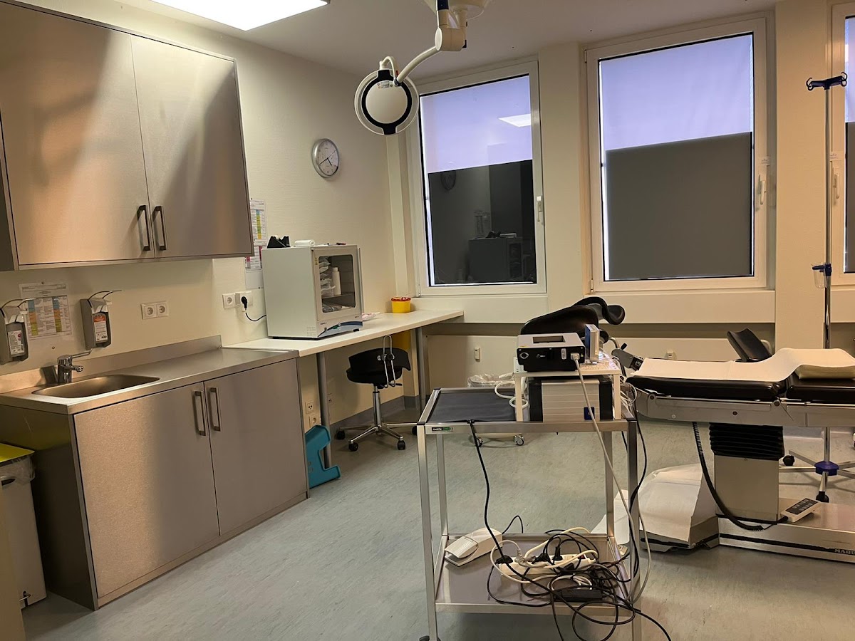 Dr.-Birgit-Luhr-Arzt-fur-Frauenheilkunde-1