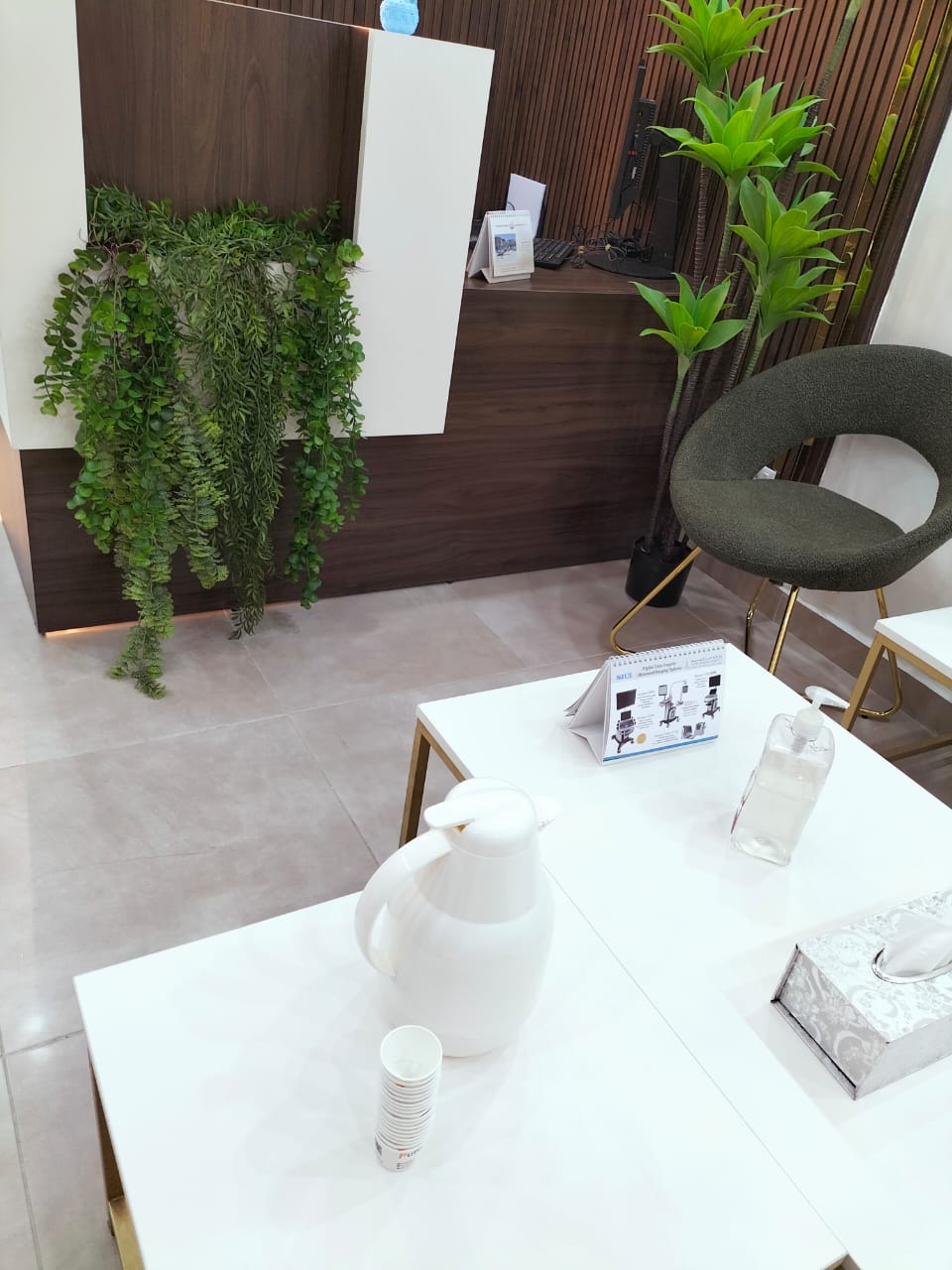 Dr.-Mustafa-Abu-Tina-Consultant-of-Obstetrics-Gynecology-Infertility-and-IVF-4