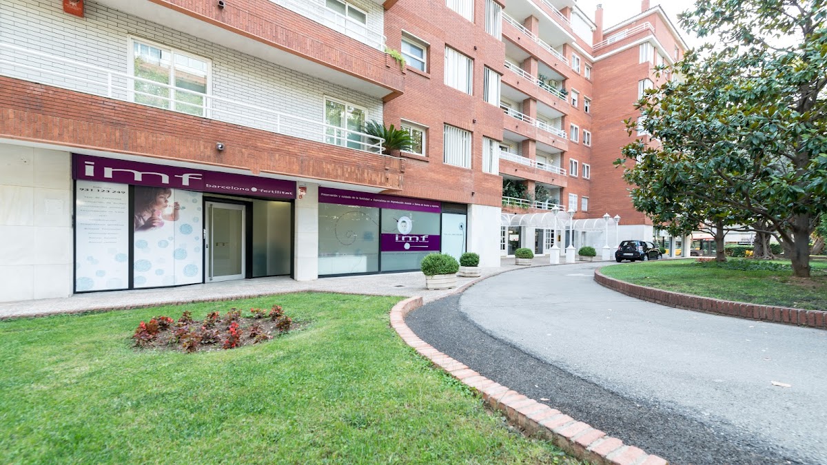 EasyFIV-Barcelona-8211-Clinica-de-fertilitat-i-Reproduccio-Asistida-2