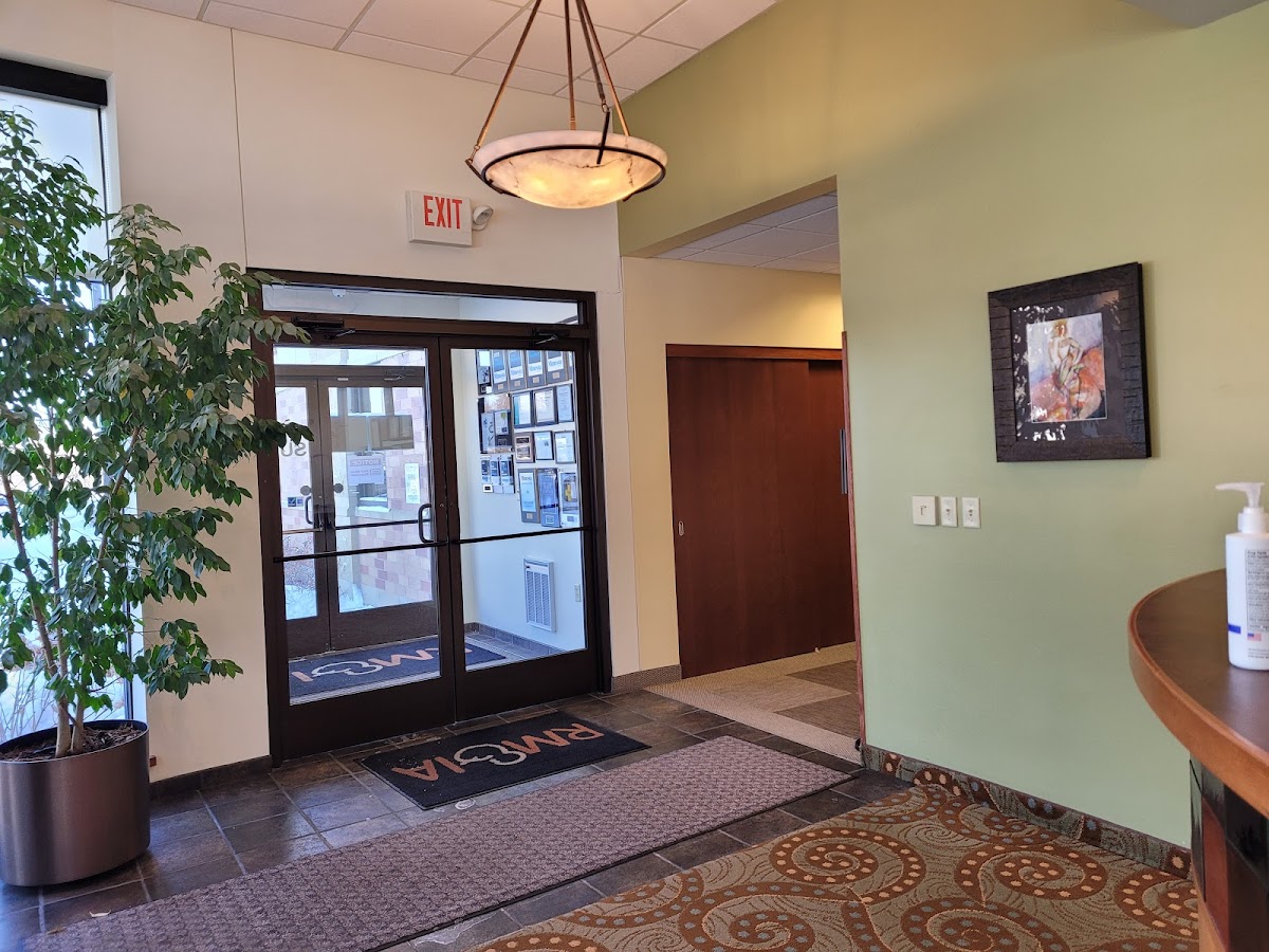 Reproductive-Medicine-and-Infertility-Associates-3