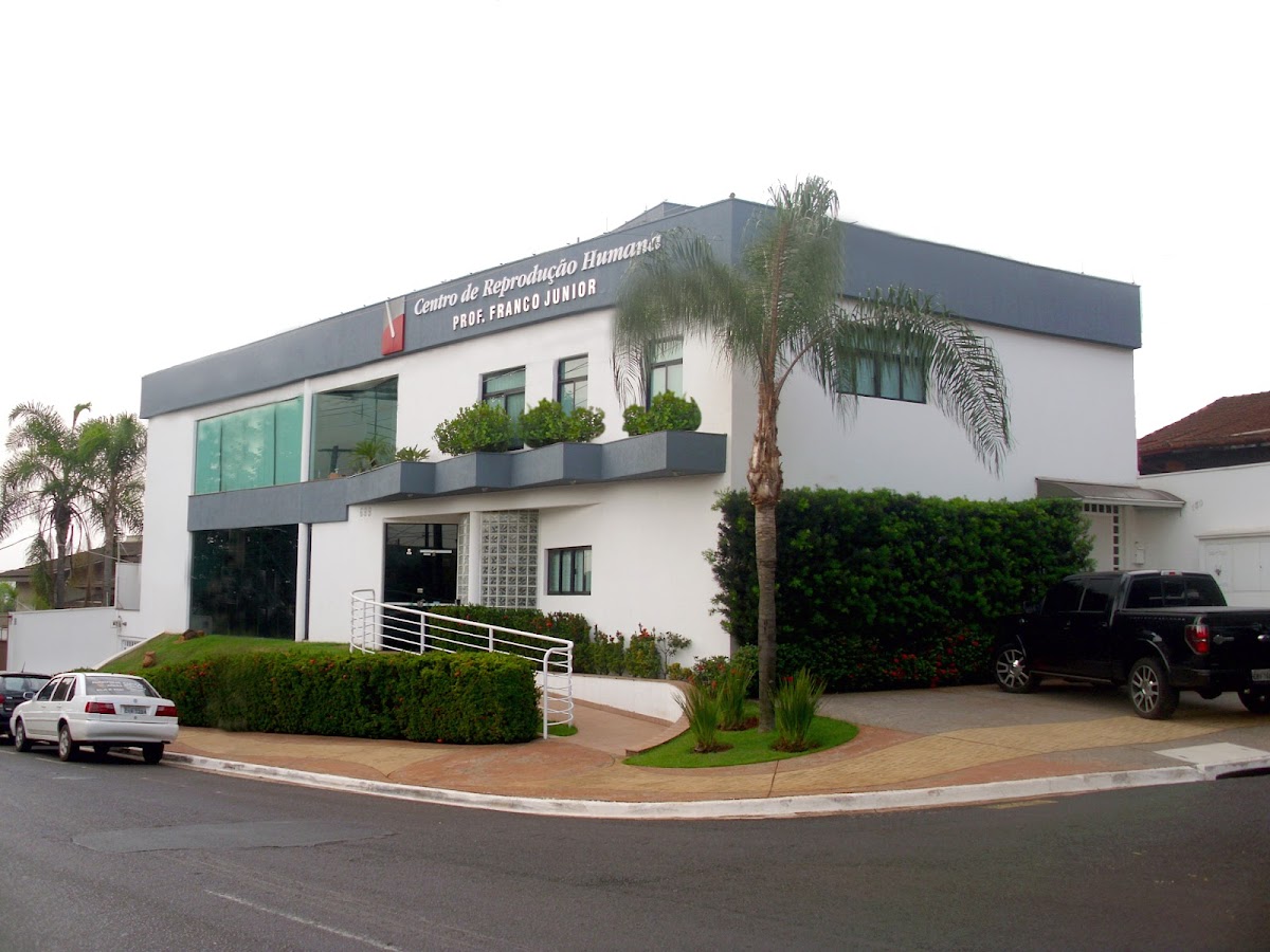 Human-Reproduction-Center-8211-Prof.-Franco-Junior-1