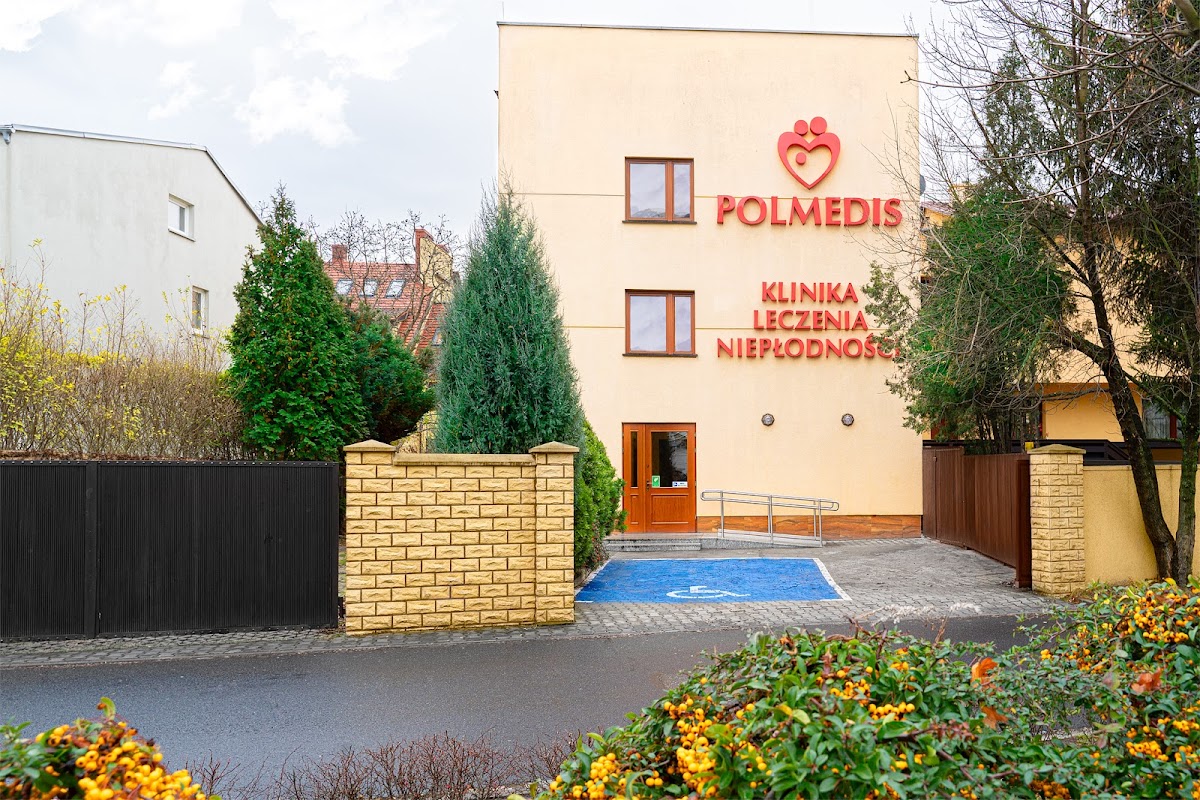 Polmedis.Klinika-leczenia-nieplodnosci