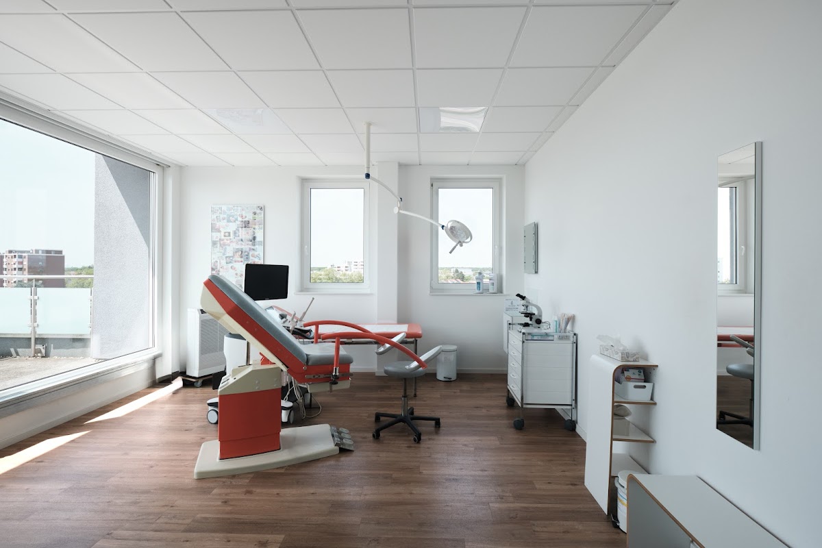 Viernheimer-Institut-fur-Fertilitat-1